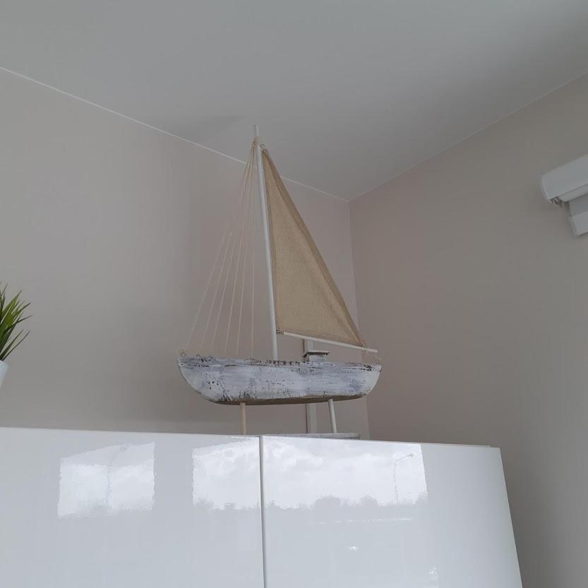 Sailors Vi Jalina Verwarmd Zwembad In Het Hoogseizoen Nieuport